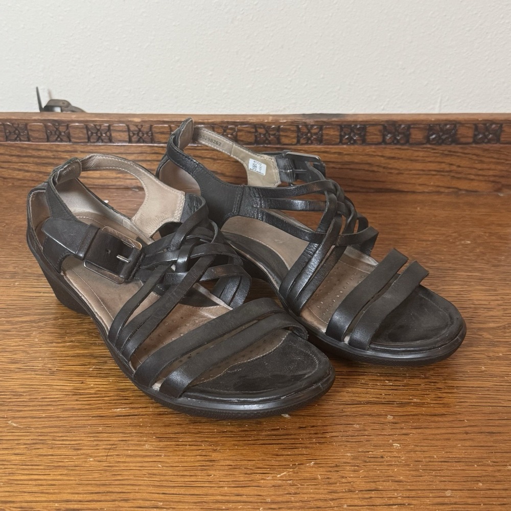ECCO Womens 40 Black Leather Strappy Sandals Comfort Wedge Slingback